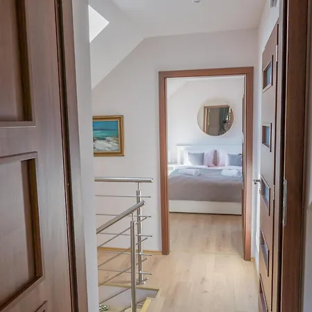 Piros Vendeghaz Ferienhaus *