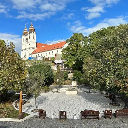 Piros Vendeghaz Prázdninový dům Tihany